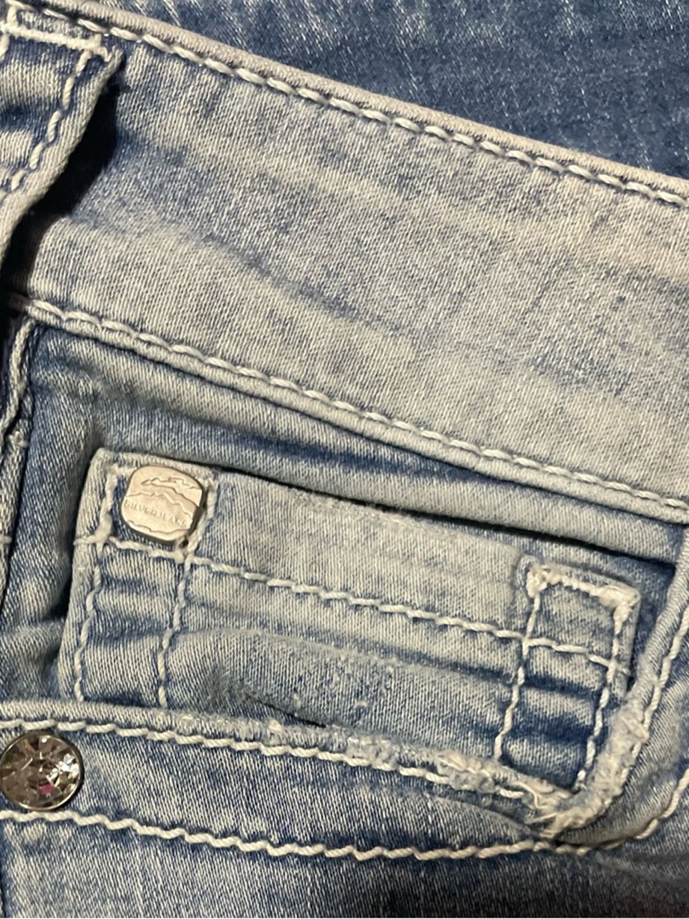 Silver Jeans Camden Lace Distressed Rhinestone Jeans W27 L31 - Picture 9 of 10